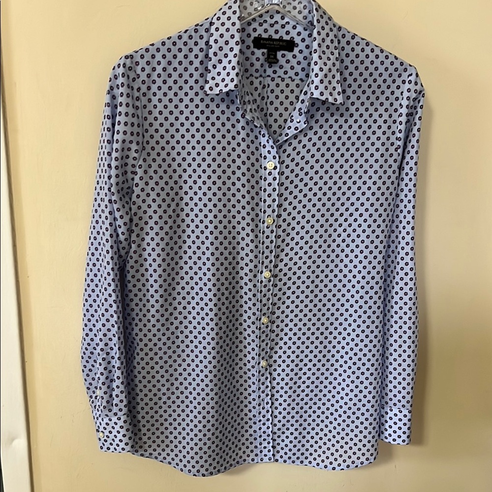 Banana Republic button down shirt